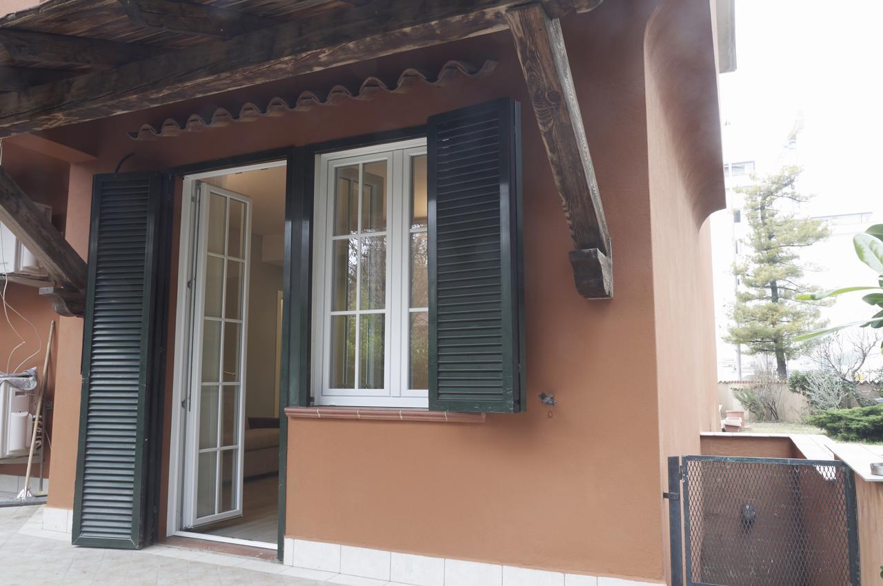 Villa Fenix Osio Sotto Luaran gambar