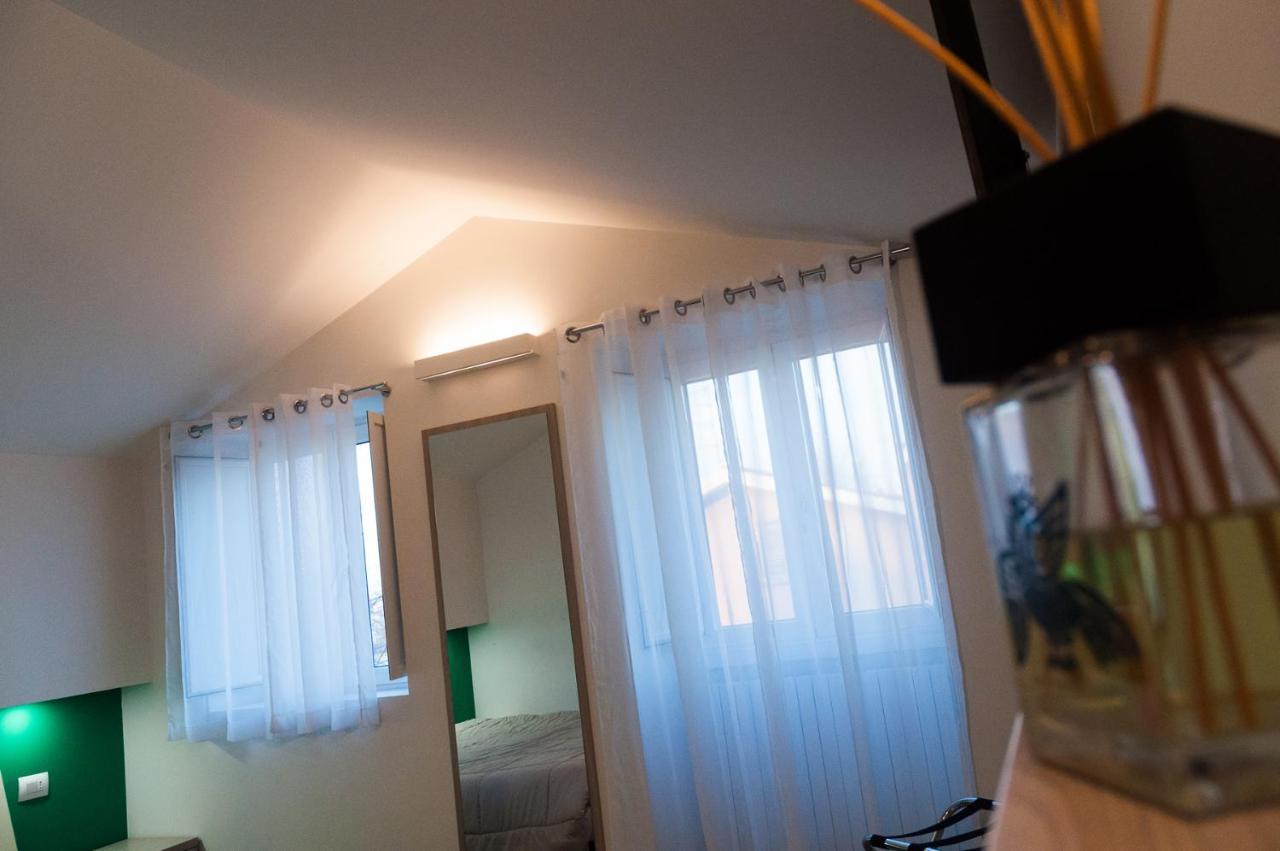 Villa Fenix Osio Sotto Luaran gambar